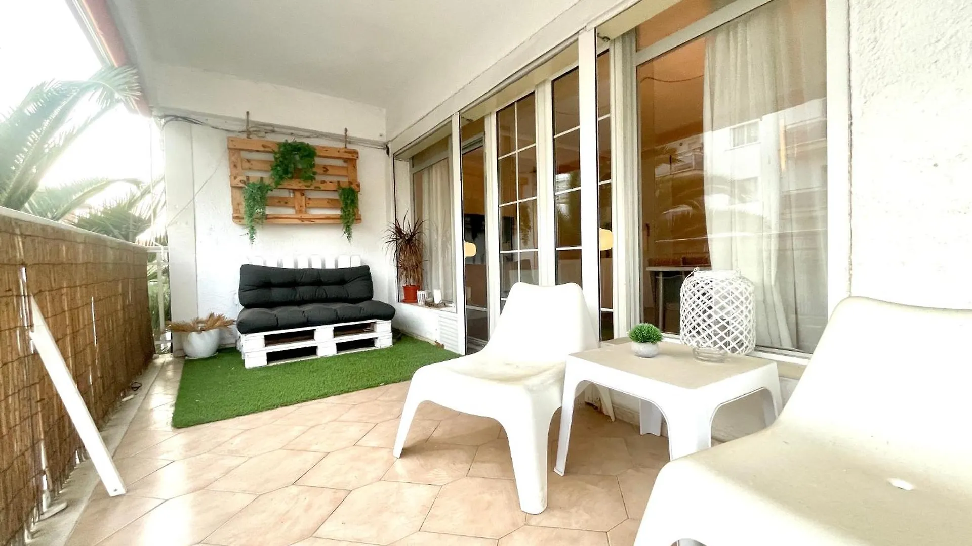 Costa Daurada Apartaments - Santo Domingo Salou 0*,  Espanha