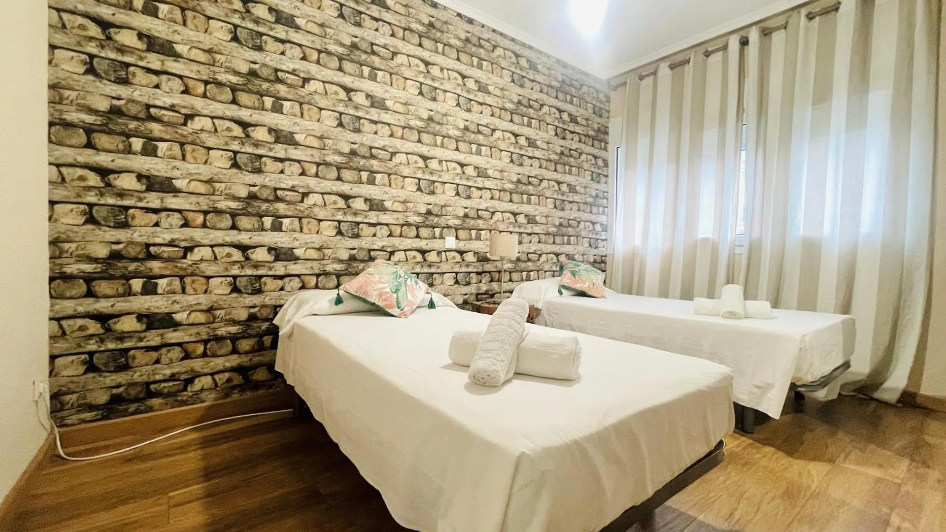 Costa Daurada Apartaments - Santo Domingo Salou
