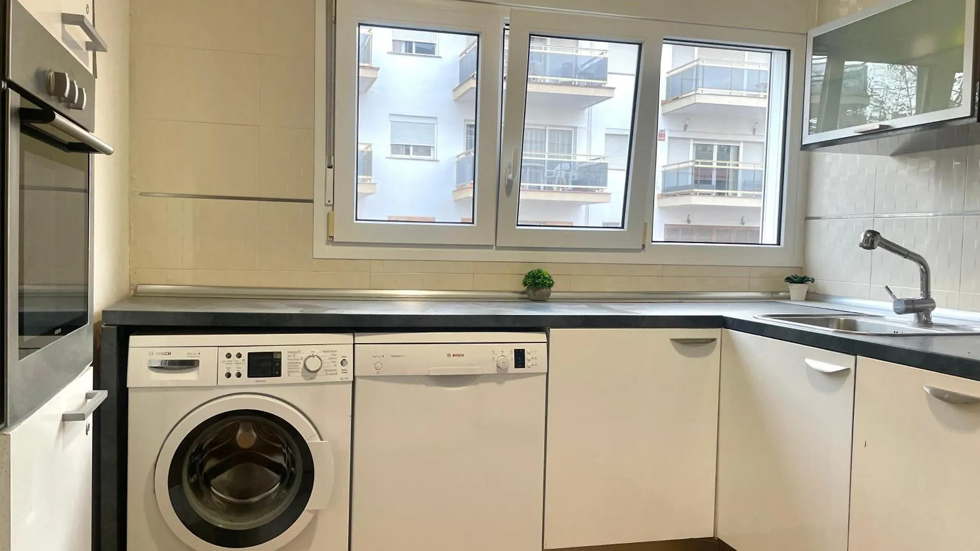 Costa Daurada Apartaments - Santo Domingo Apartment Salou